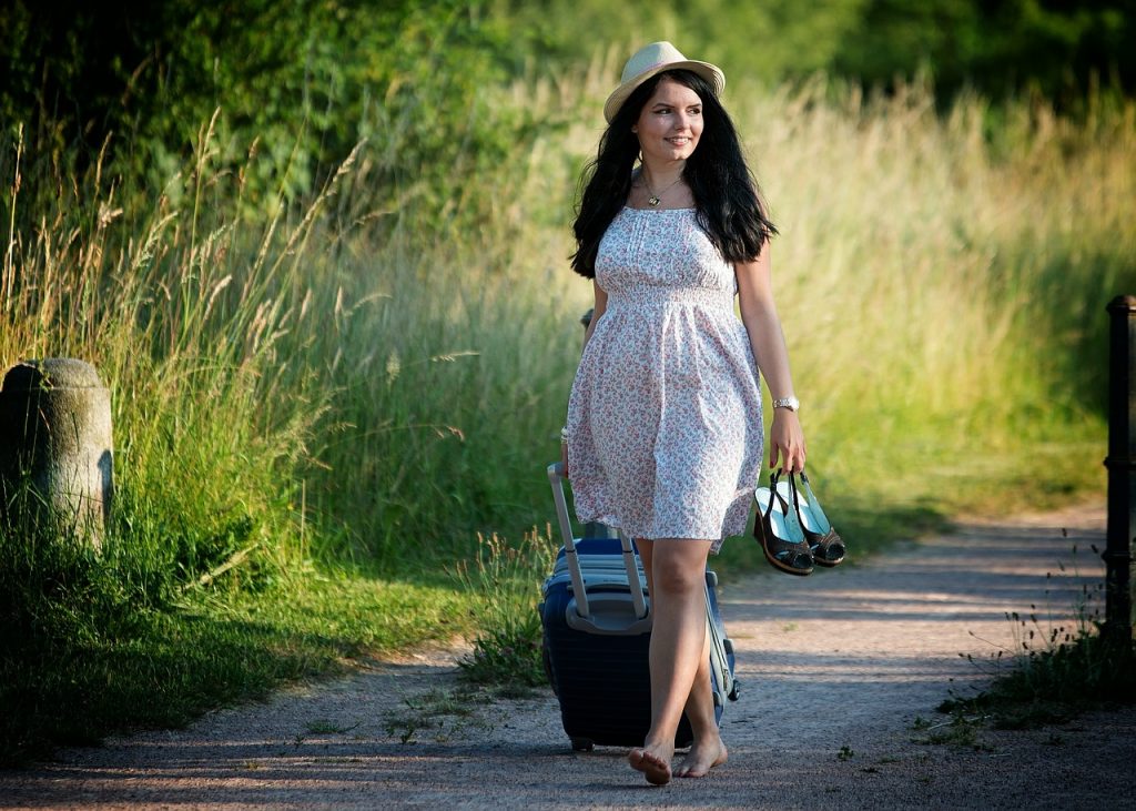 girl with suitcase